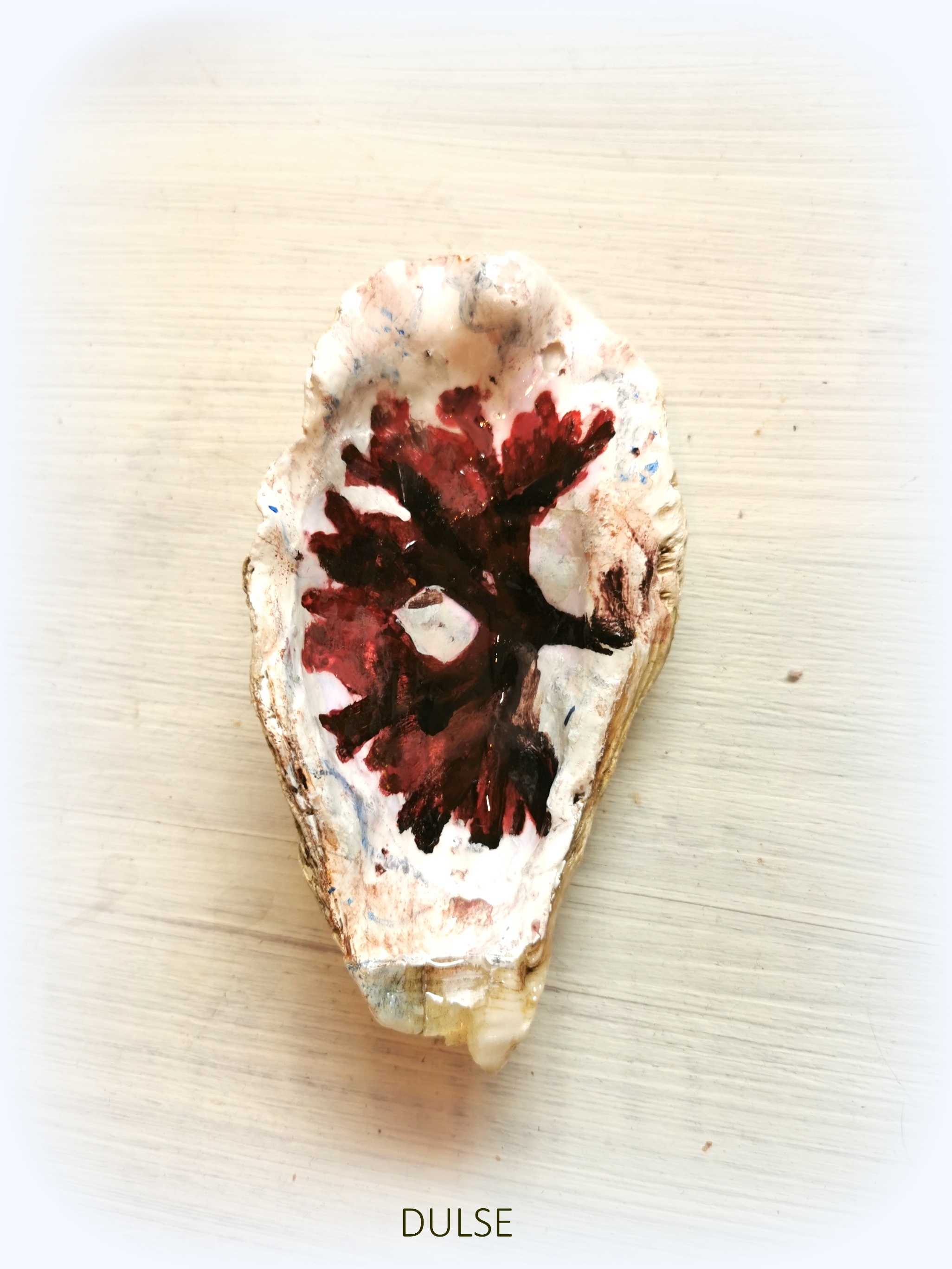 Oyster shell plate